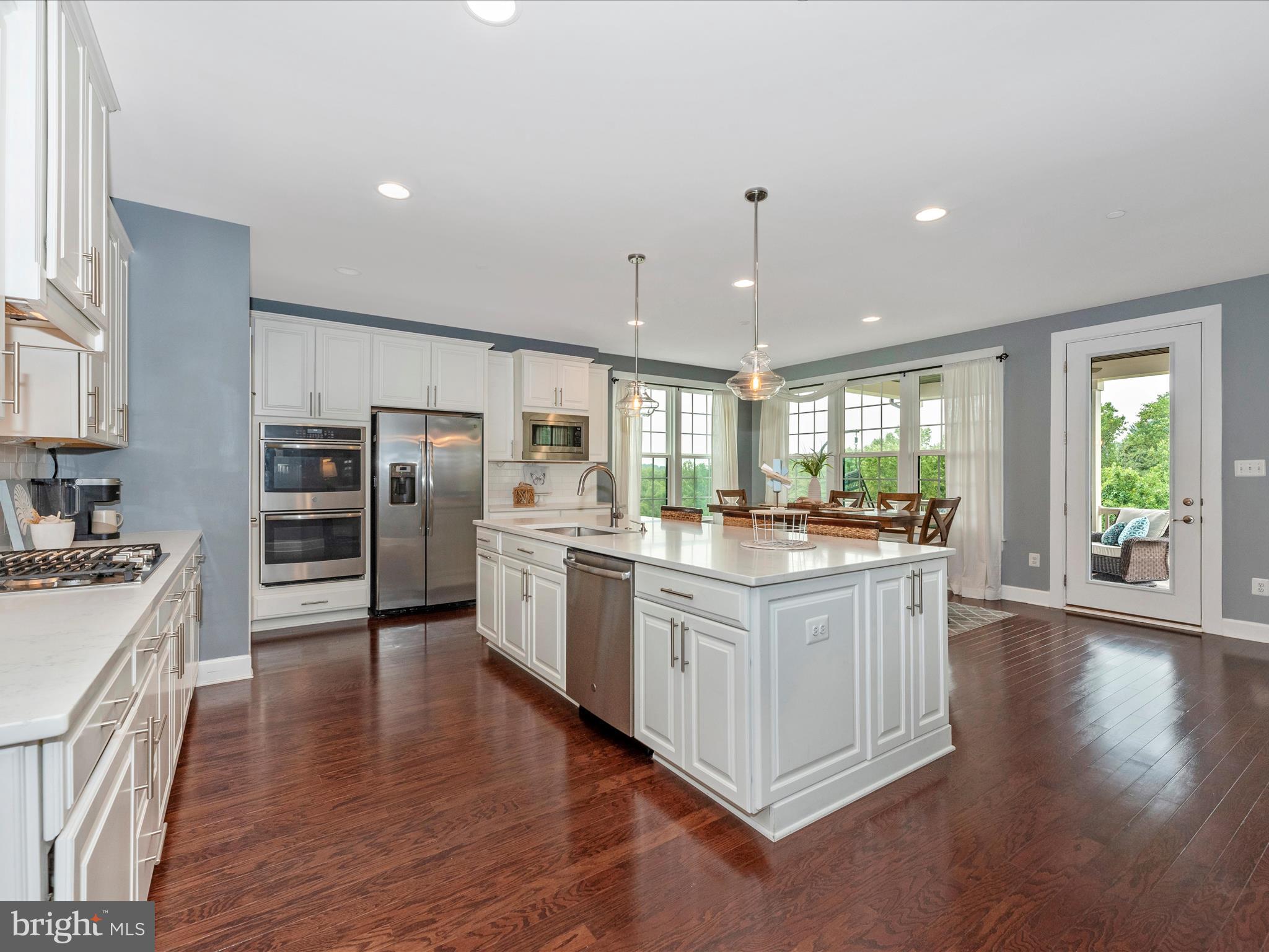 LAKE LINGANORE OAKDALE - Residential