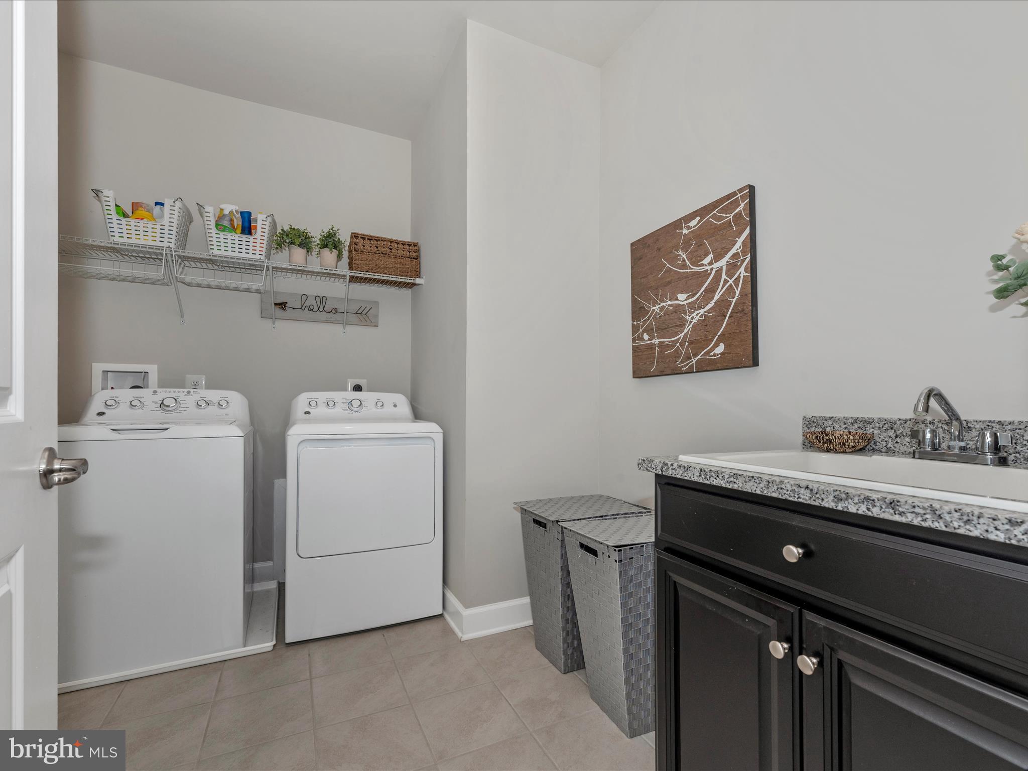 LAKE LINGANORE OAKDALE - Residential