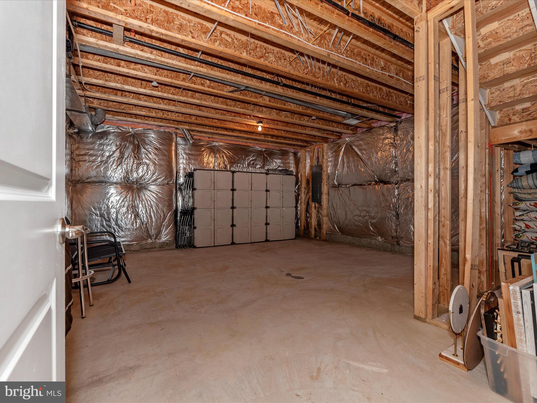 LAKE LINGANORE OAKDALE - Residential