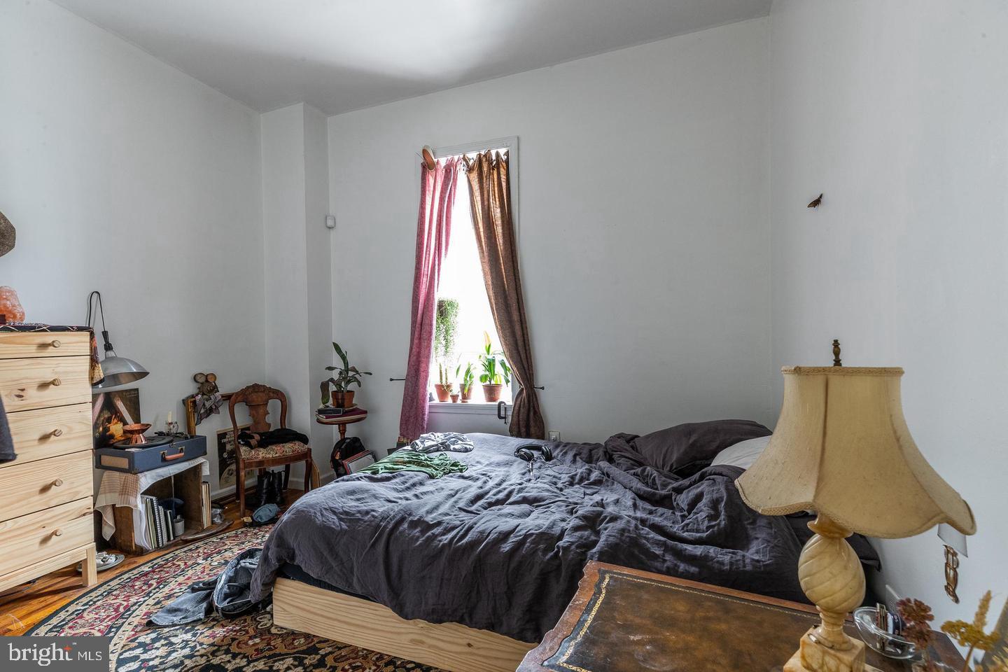 TEMPLE UNIVERSITY - Residential Lease