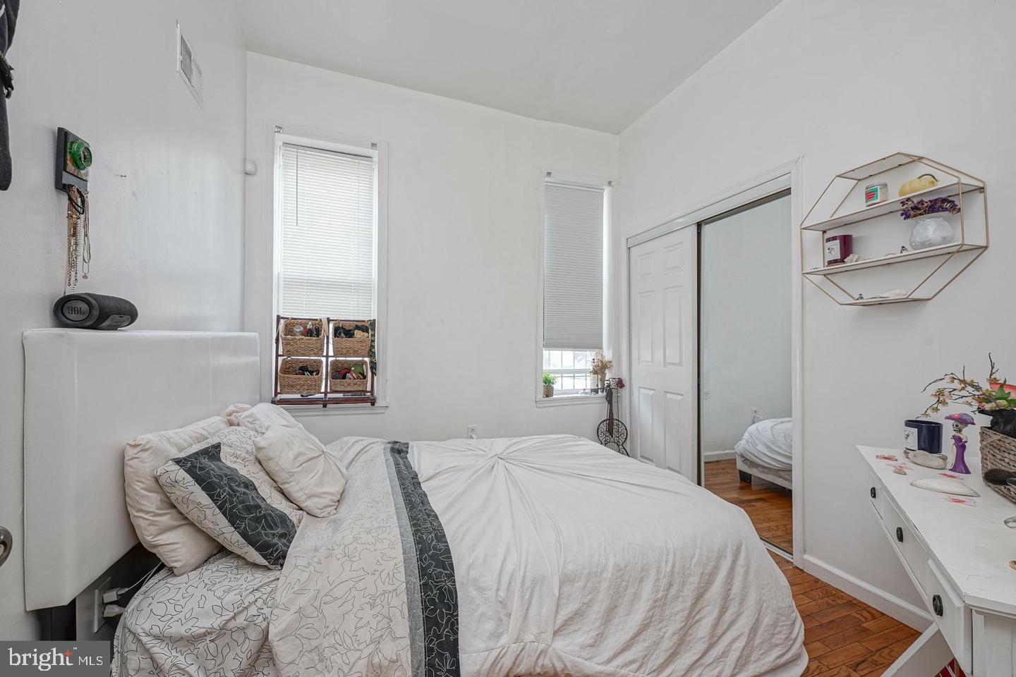 TEMPLE UNIVERSITY - Residential Lease