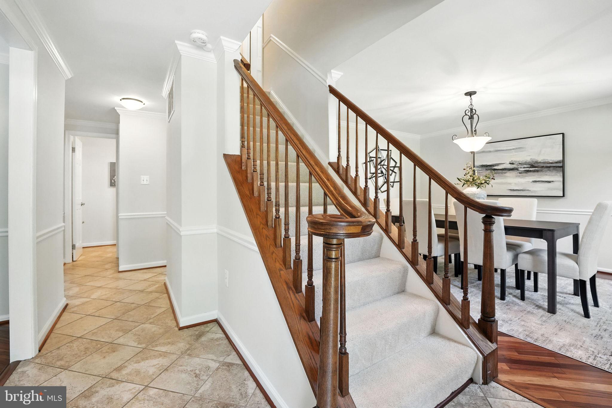 4925 BEXLEY LANE