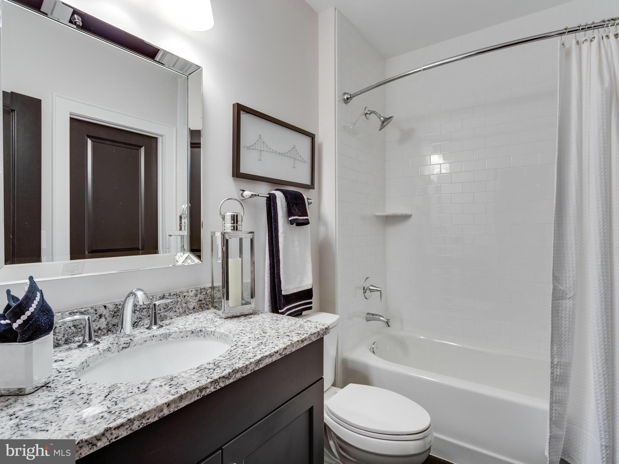 VIENNA WOODS - Residential