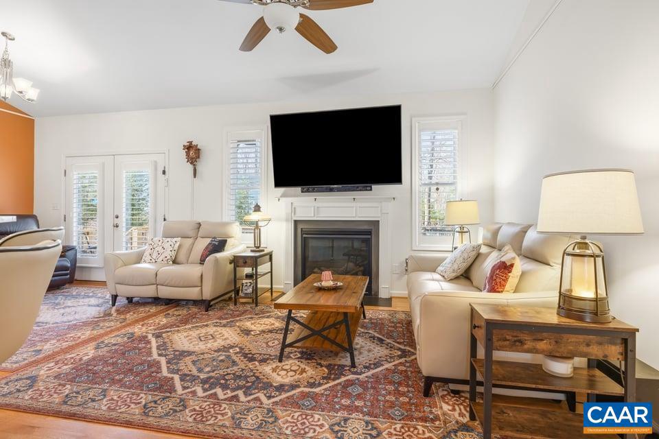 LAKE MONTICELLO - Residential