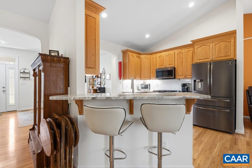 LAKE MONTICELLO - Residential