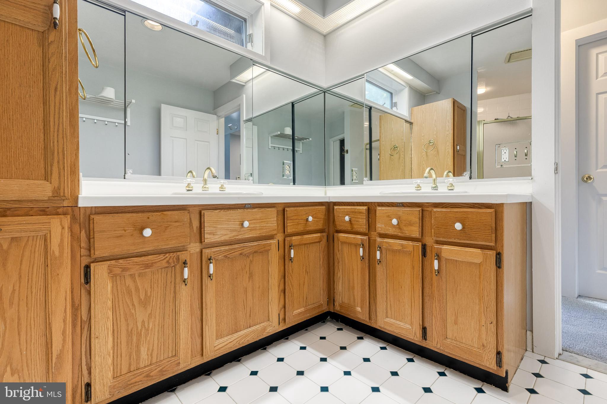 SAGAMORE FOREST II - Residential Lease