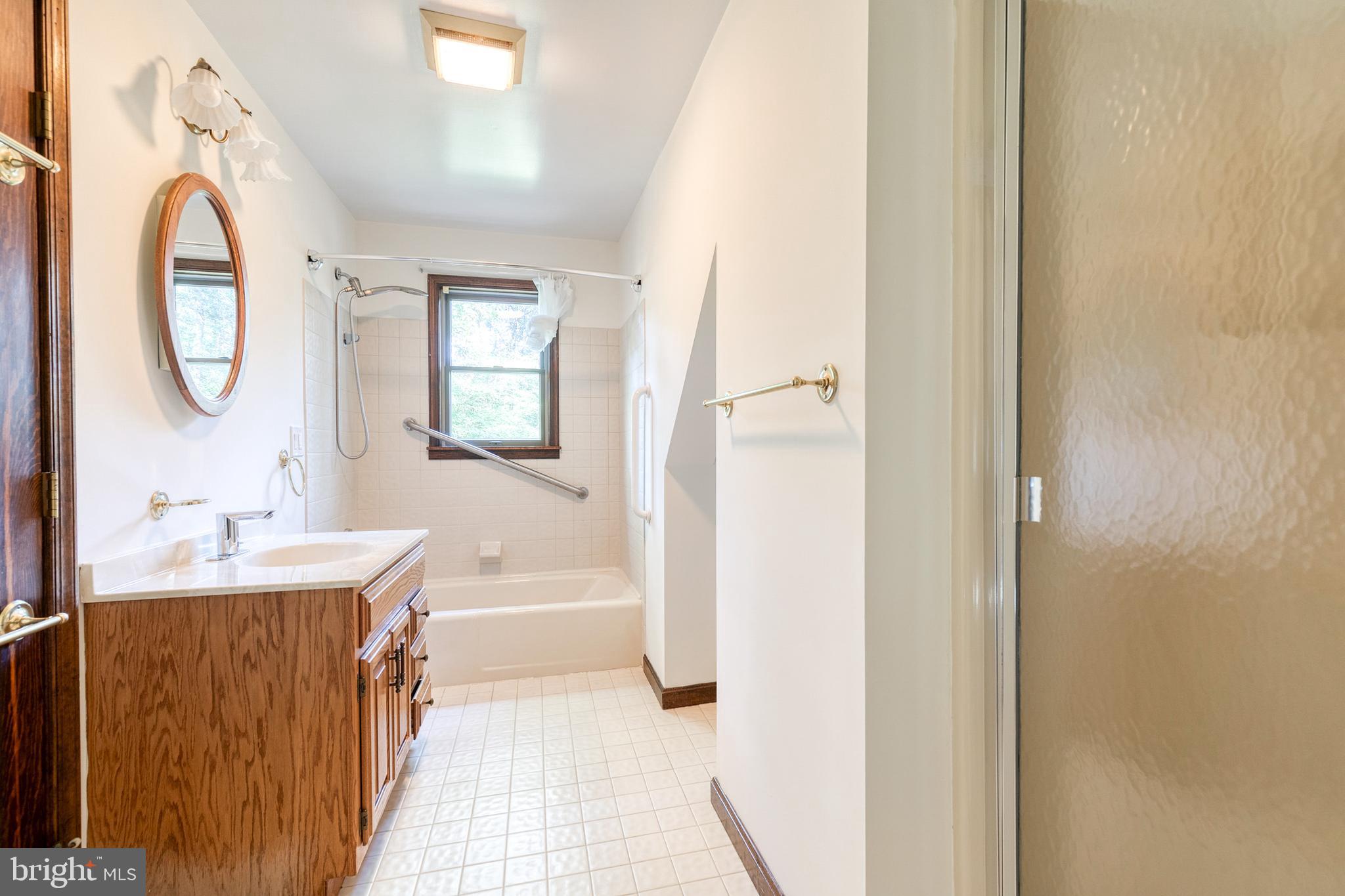 SAGAMORE FOREST II - Residential Lease