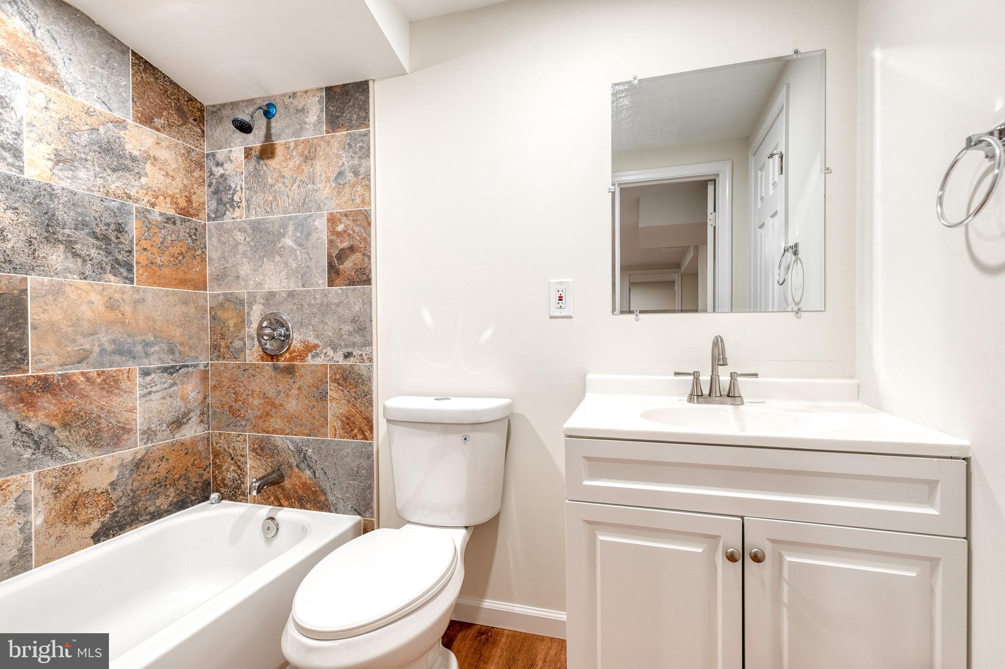 SAGAMORE FOREST II - Residential Lease