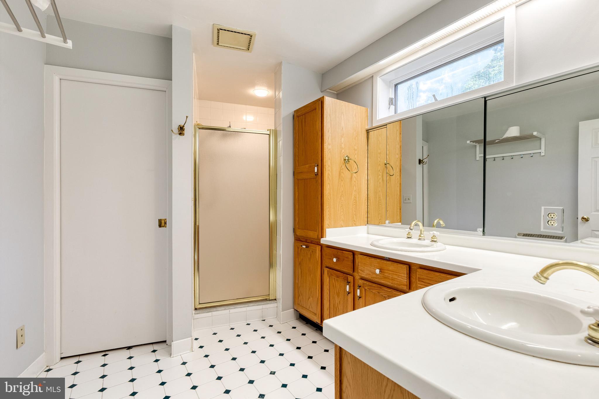 SAGAMORE FOREST II - Residential Lease