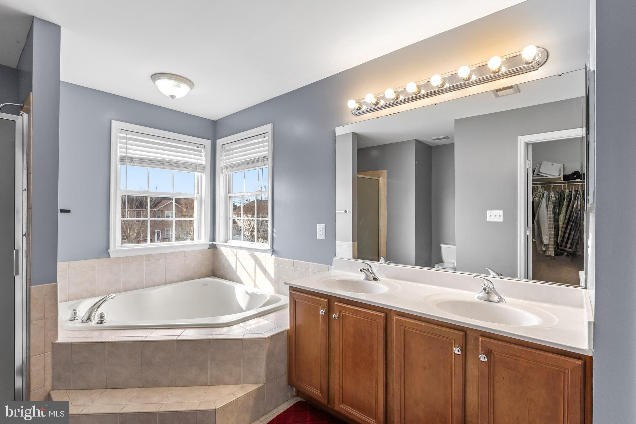 SINGLETREE - Residential