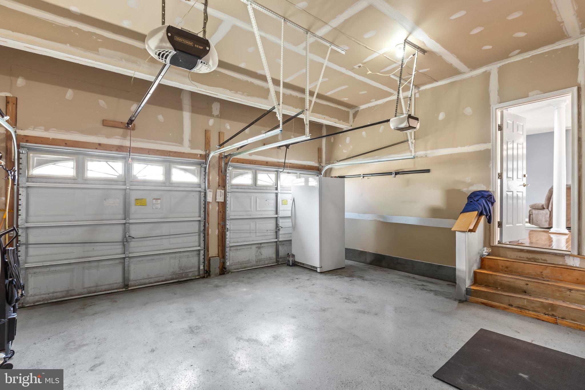 SINGLETREE - Residential