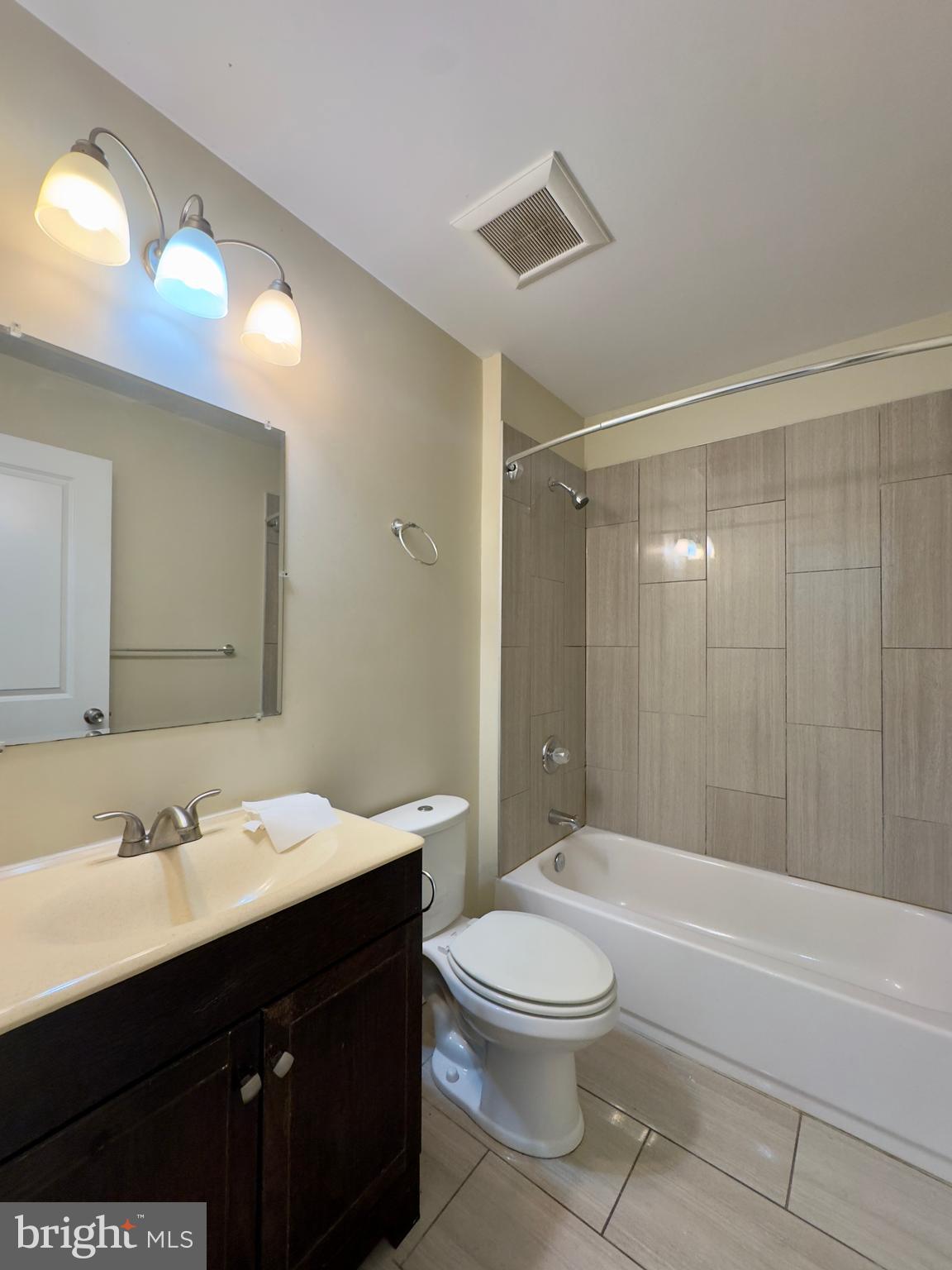 FELLS POINT HISTORIC DISTRICT - Residential Lease