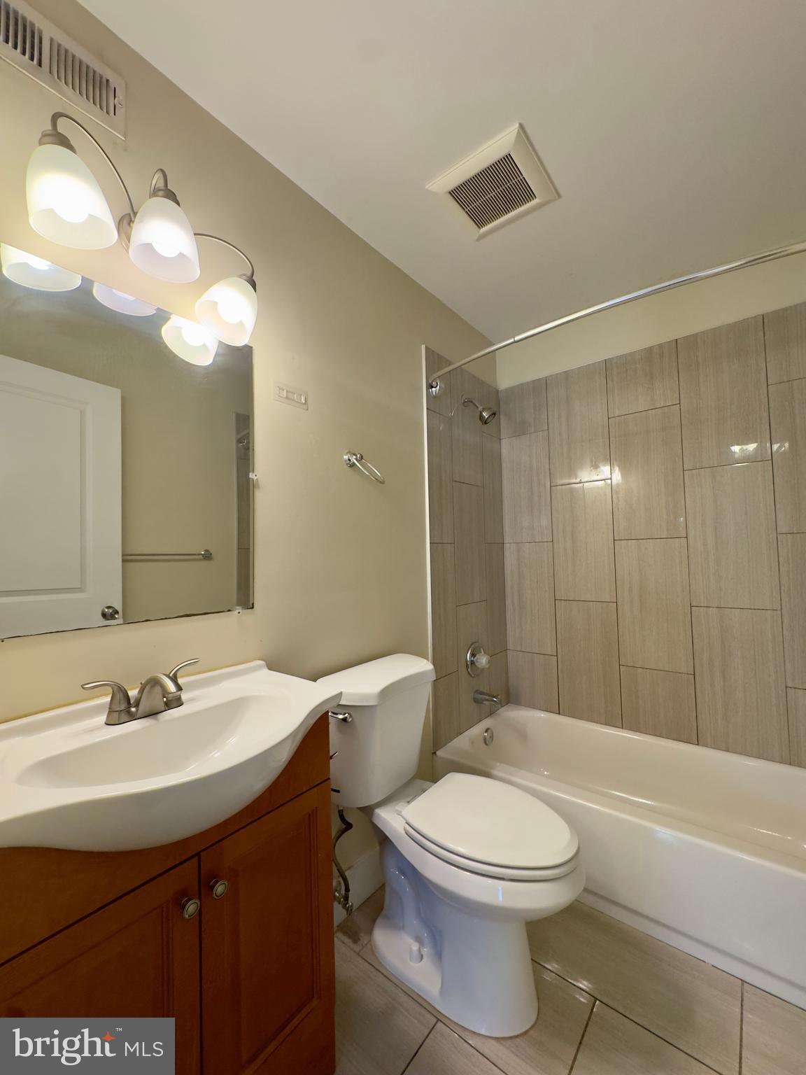 FELLS POINT HISTORIC DISTRICT - Residential Lease