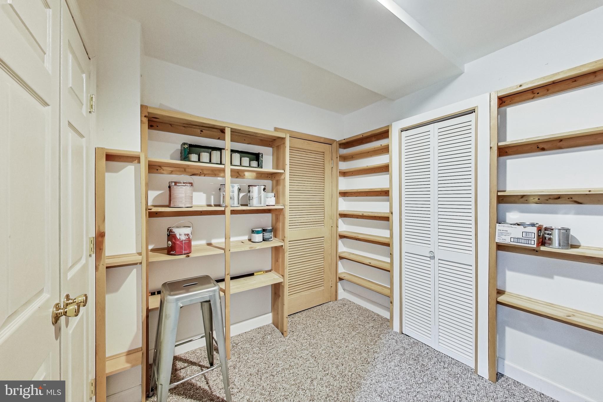 HICKORY GROVE - Residential