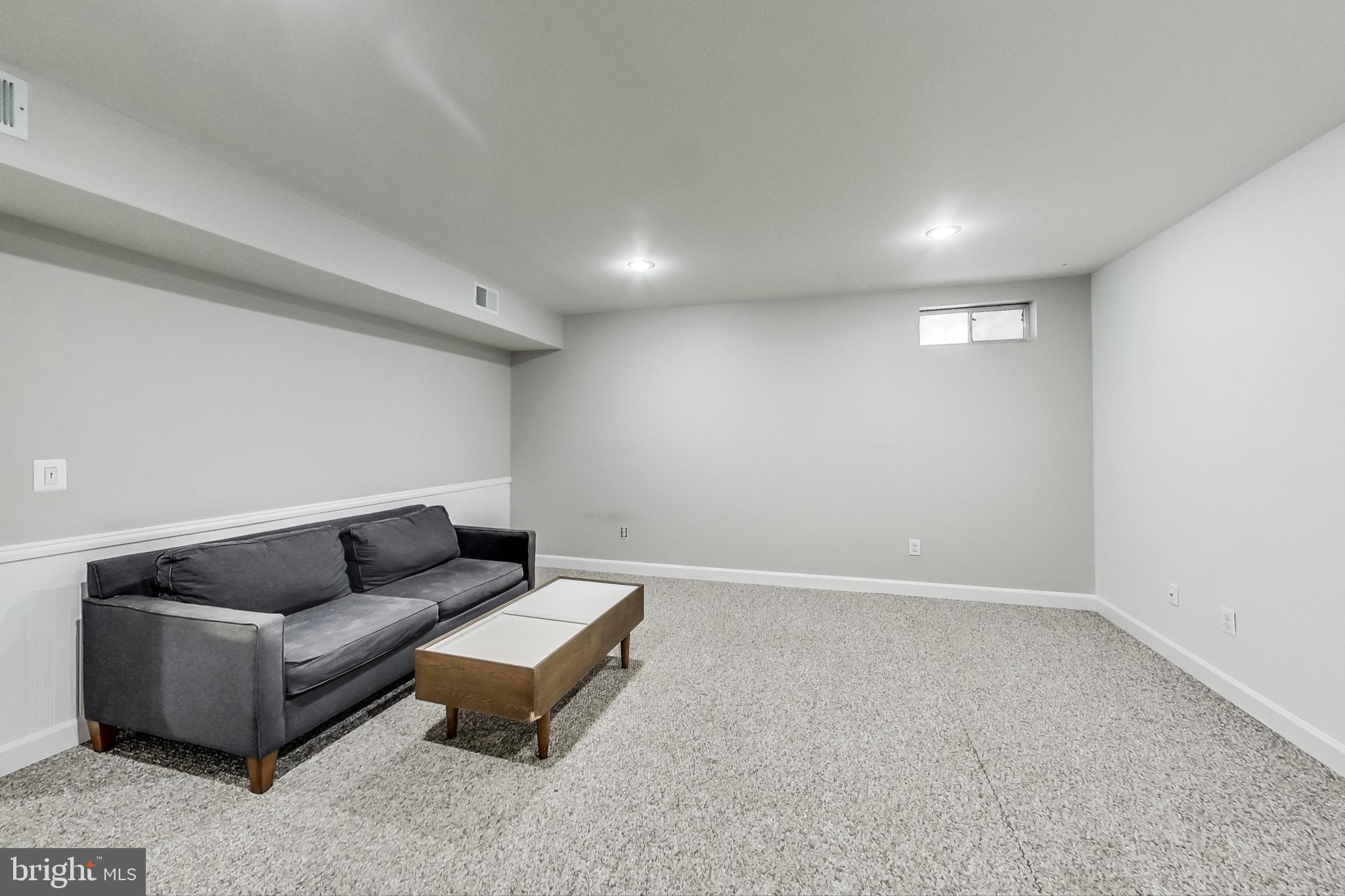 HICKORY GROVE - Residential