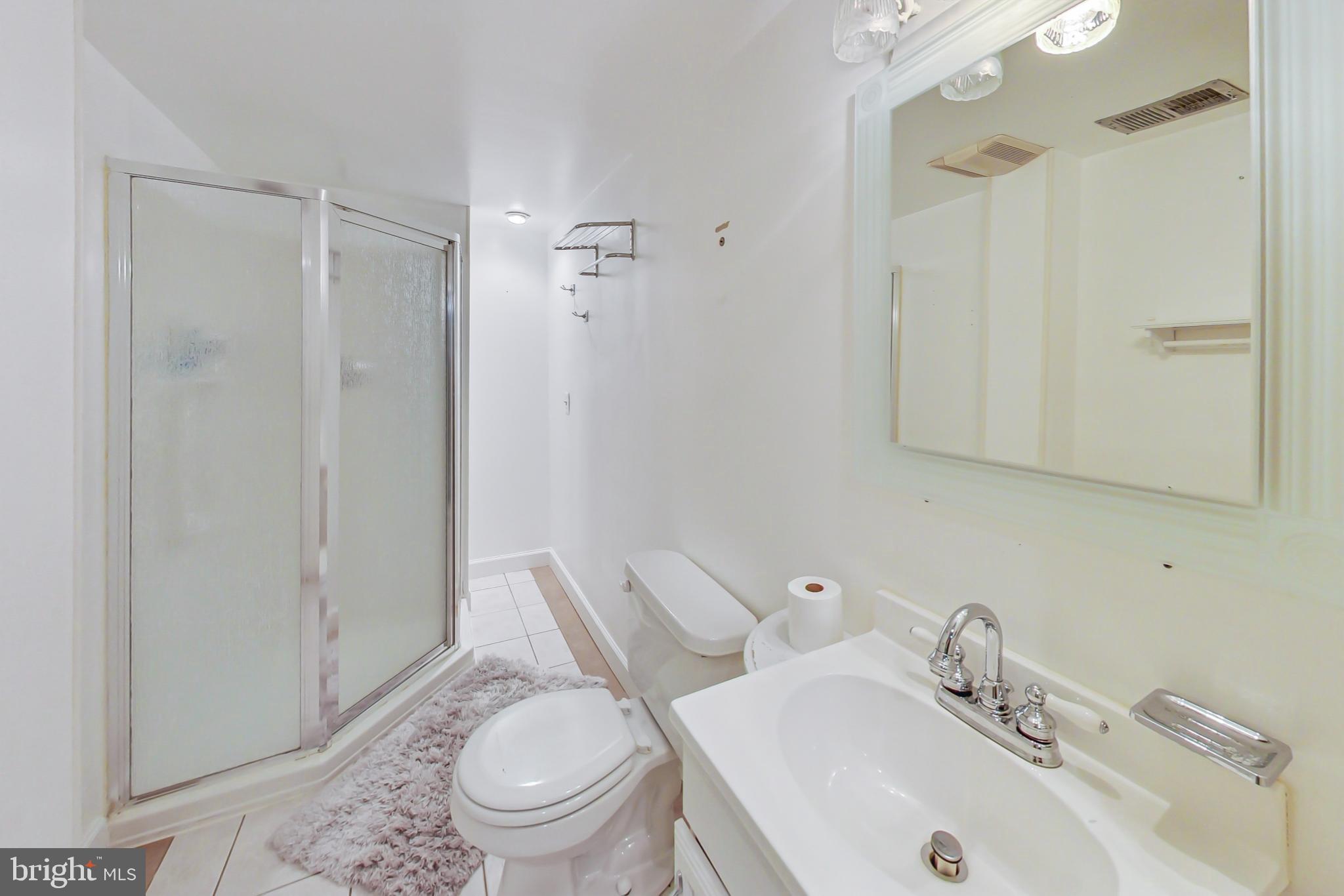 HICKORY GROVE - Residential