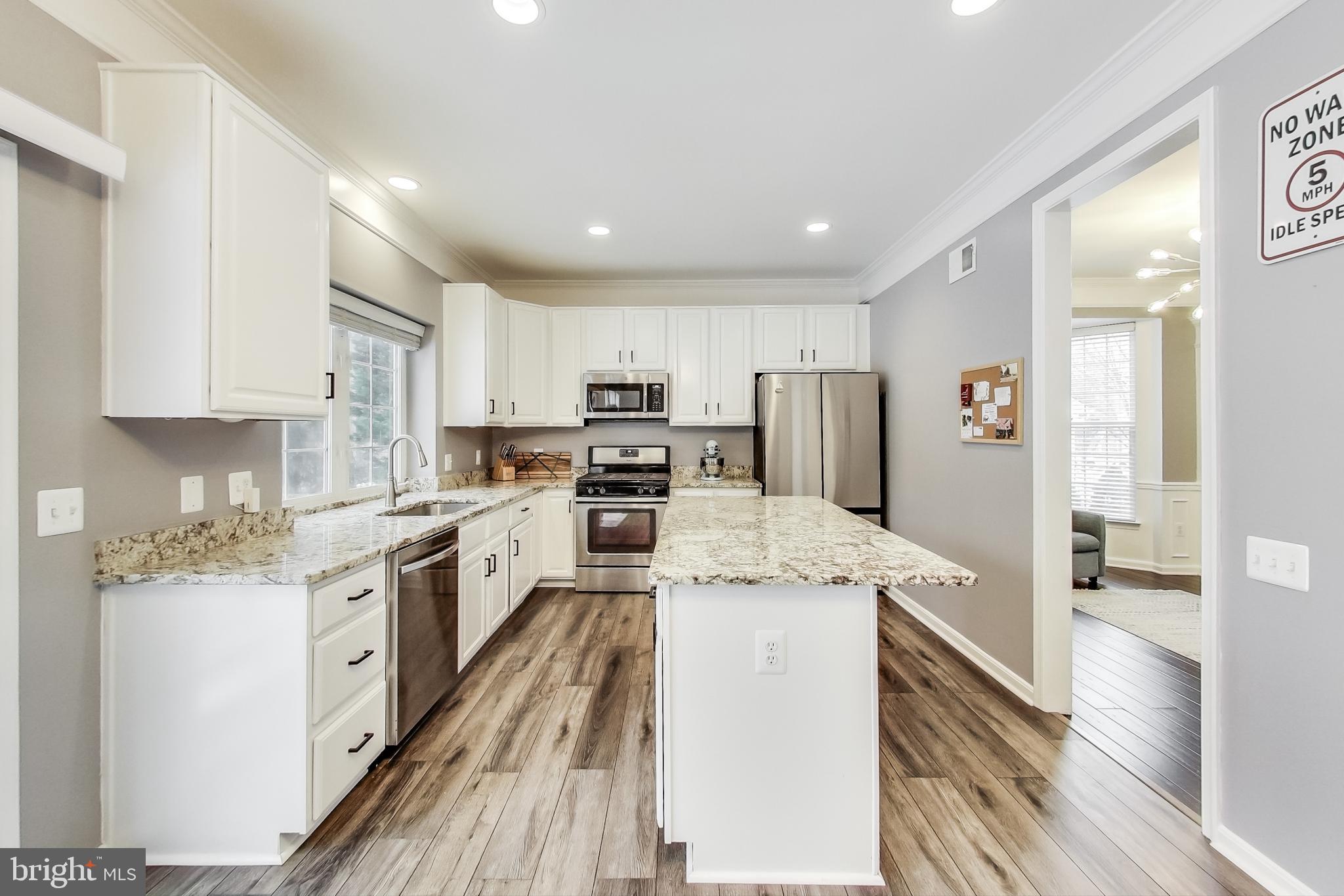 HICKORY GROVE - Residential