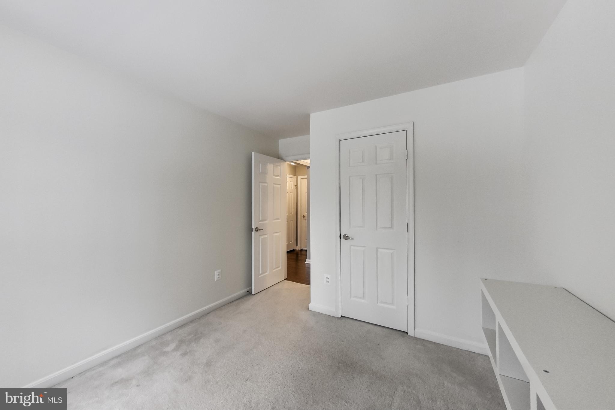 HICKORY GROVE - Residential