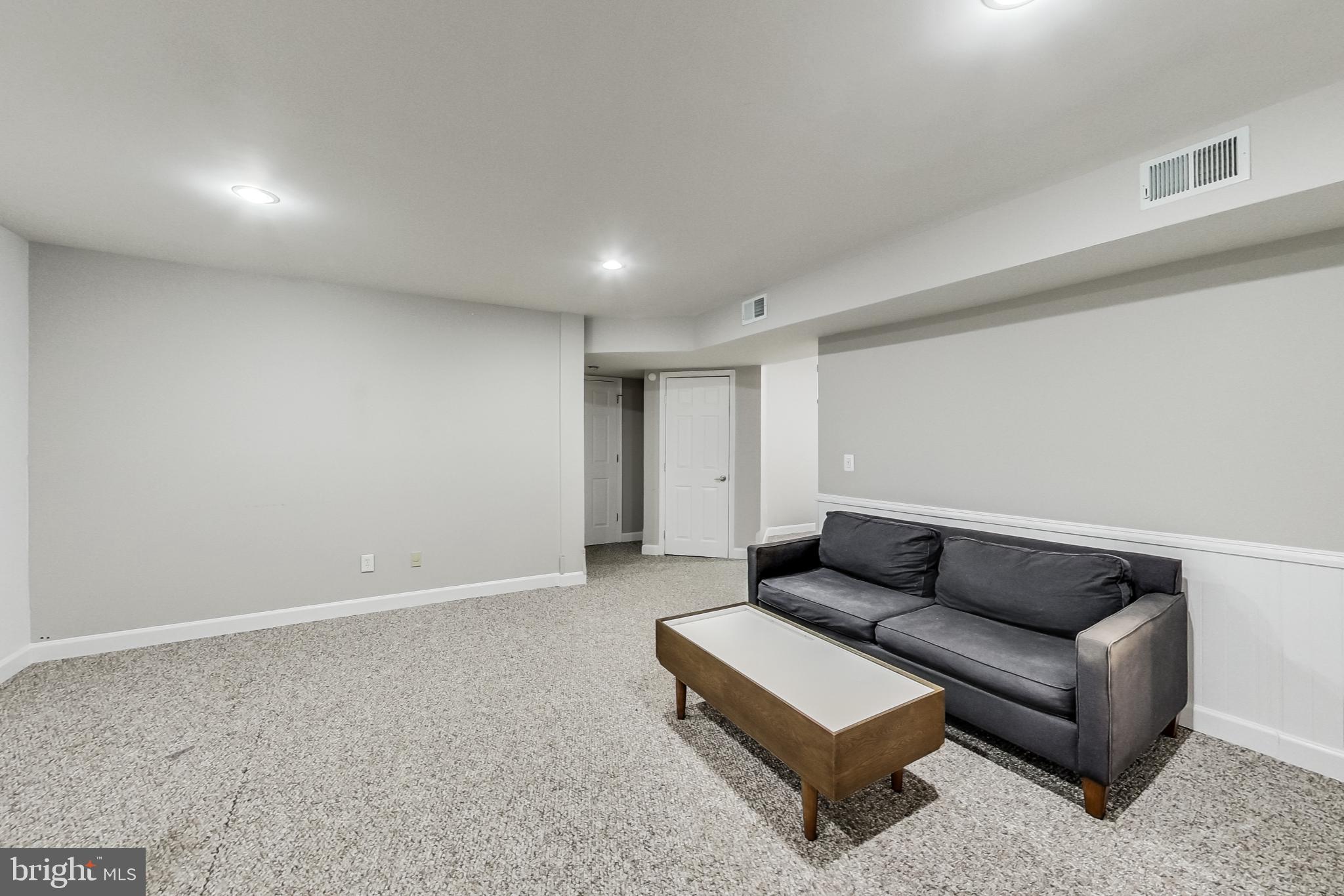 HICKORY GROVE - Residential