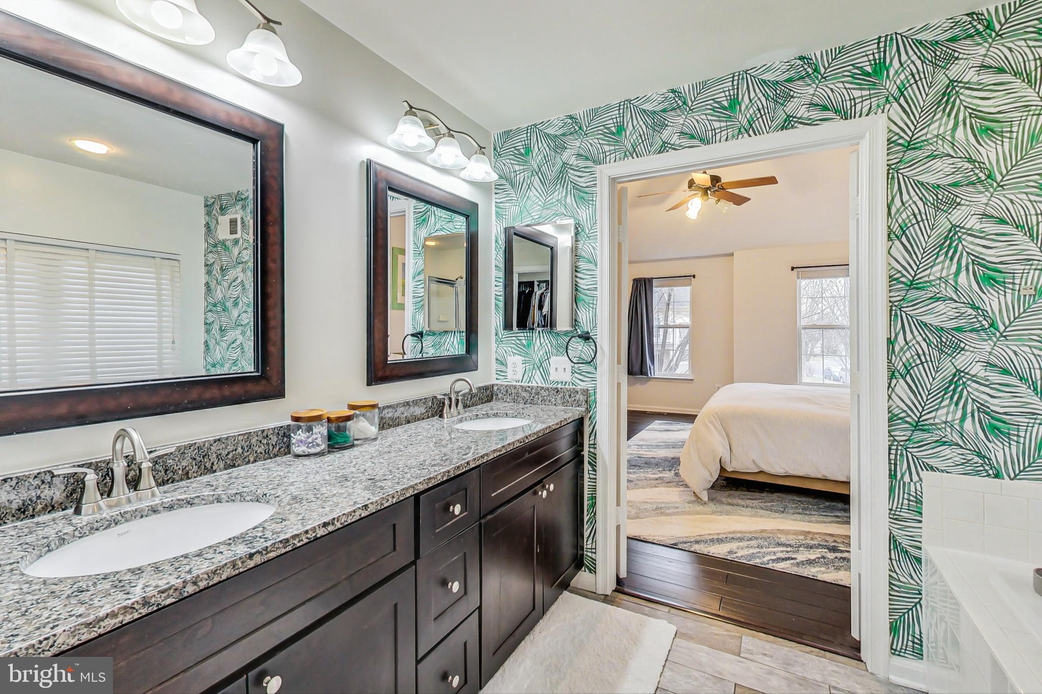 HICKORY GROVE - Residential