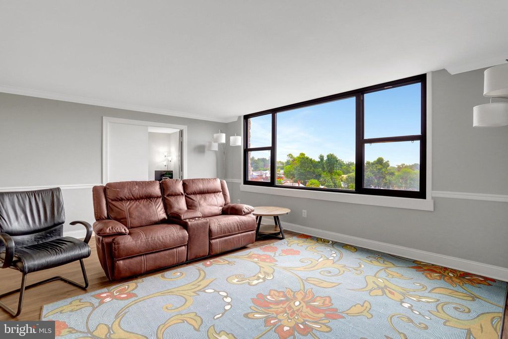 Photo of 4600 Duke Street #704, ALEXANDRIA, VA 22304 (MLS # VAAX2049732)