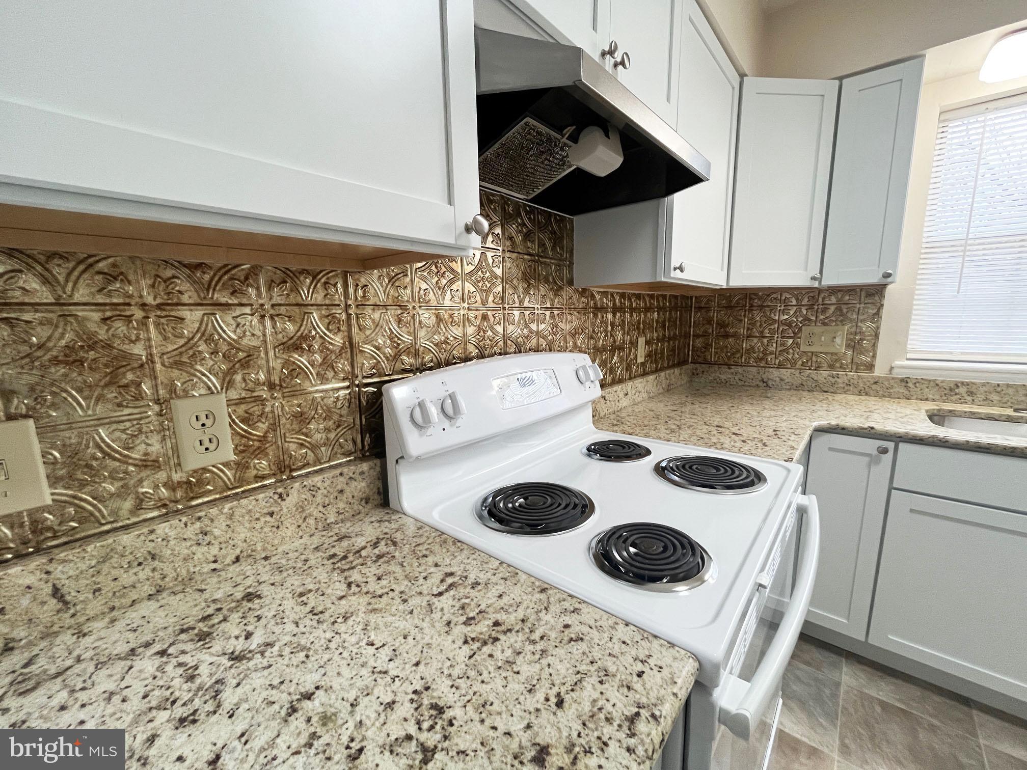 WILLOW BROOK - Residential