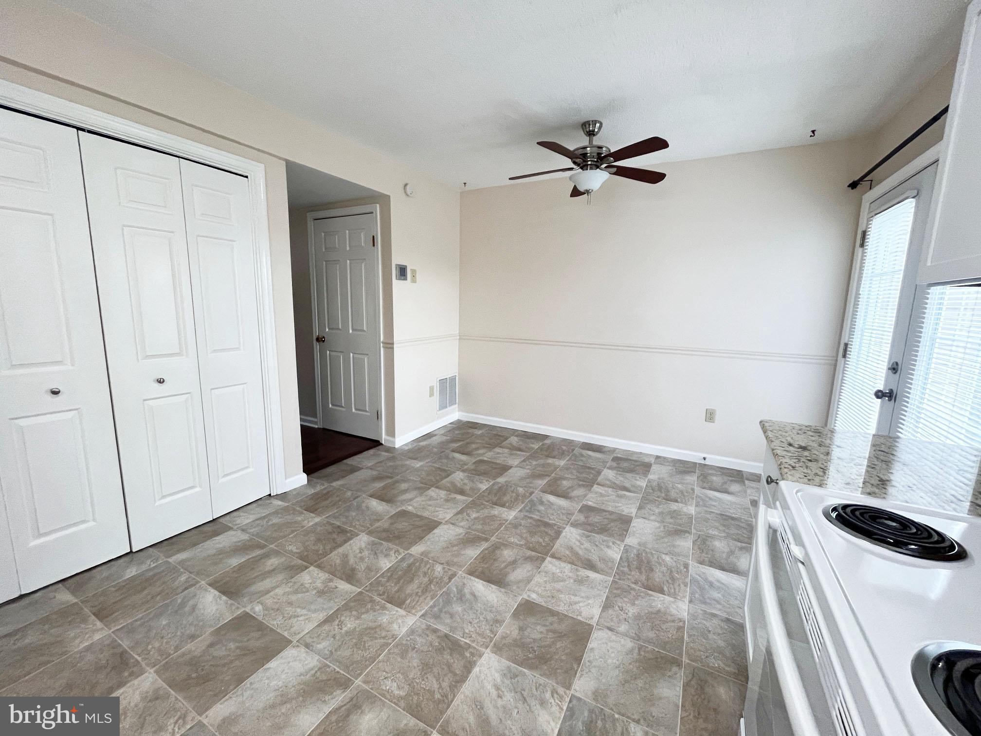 WILLOW BROOK - Residential