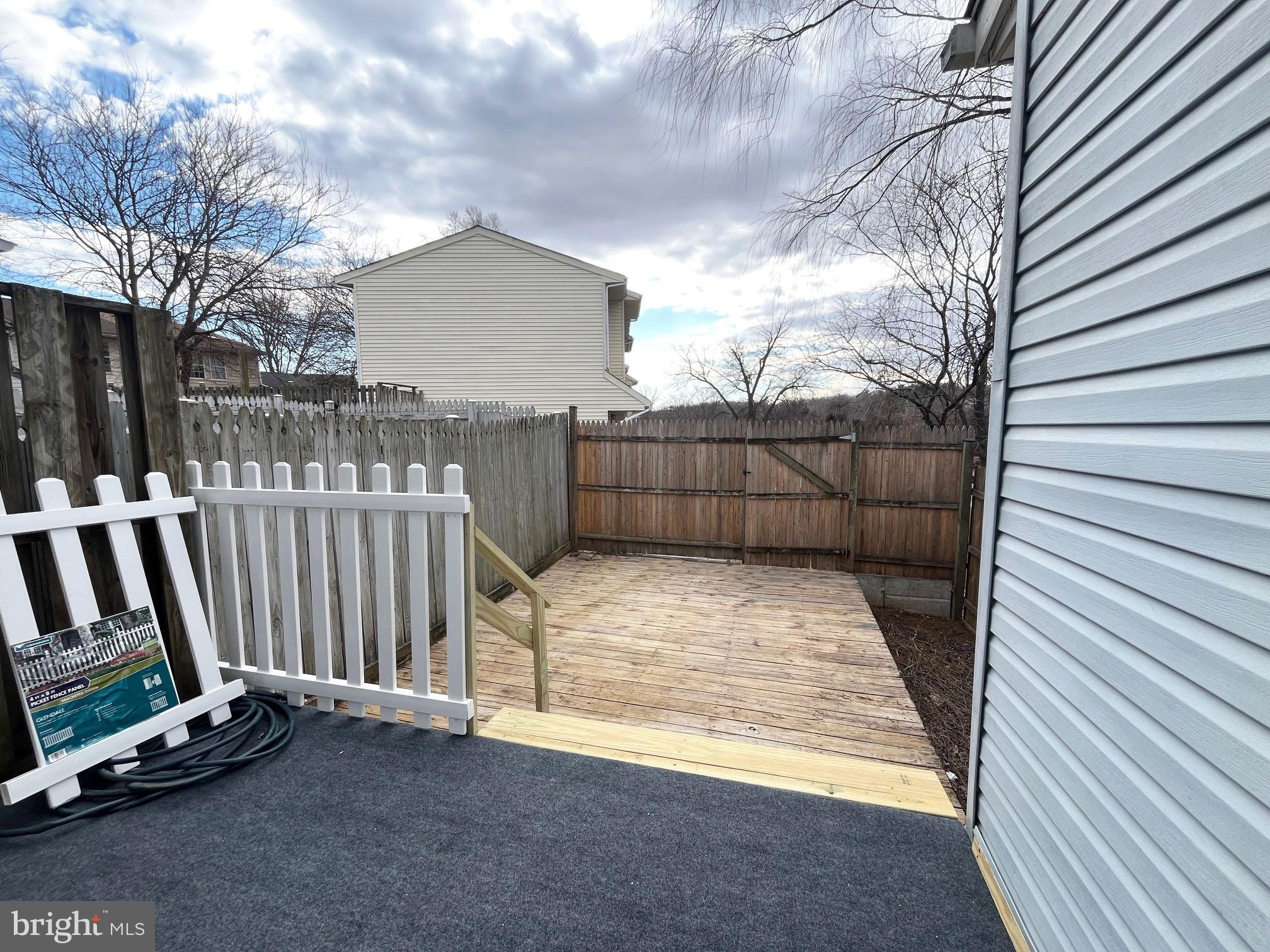 WILLOW BROOK - Residential