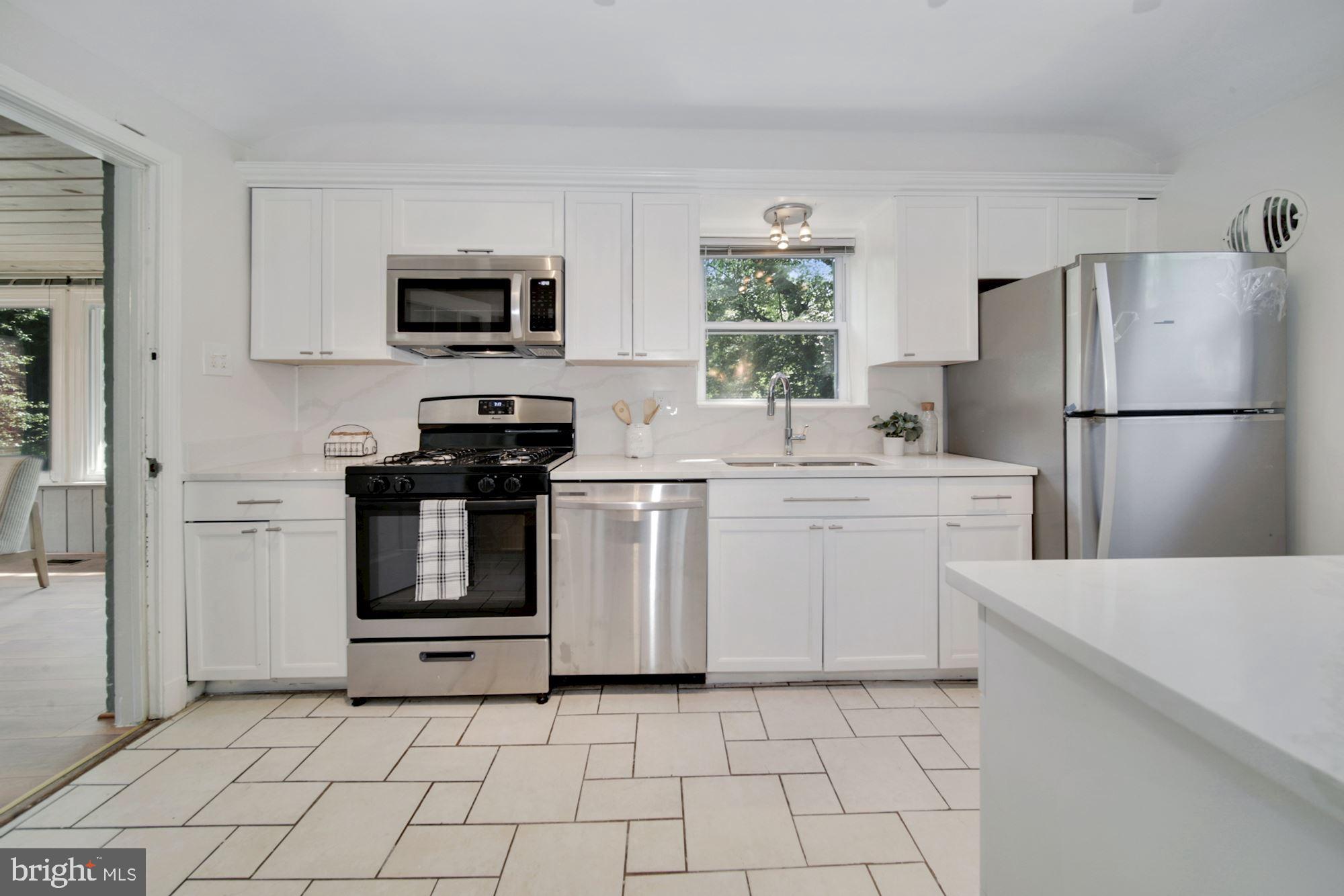 WHEATON FOREST - Residential