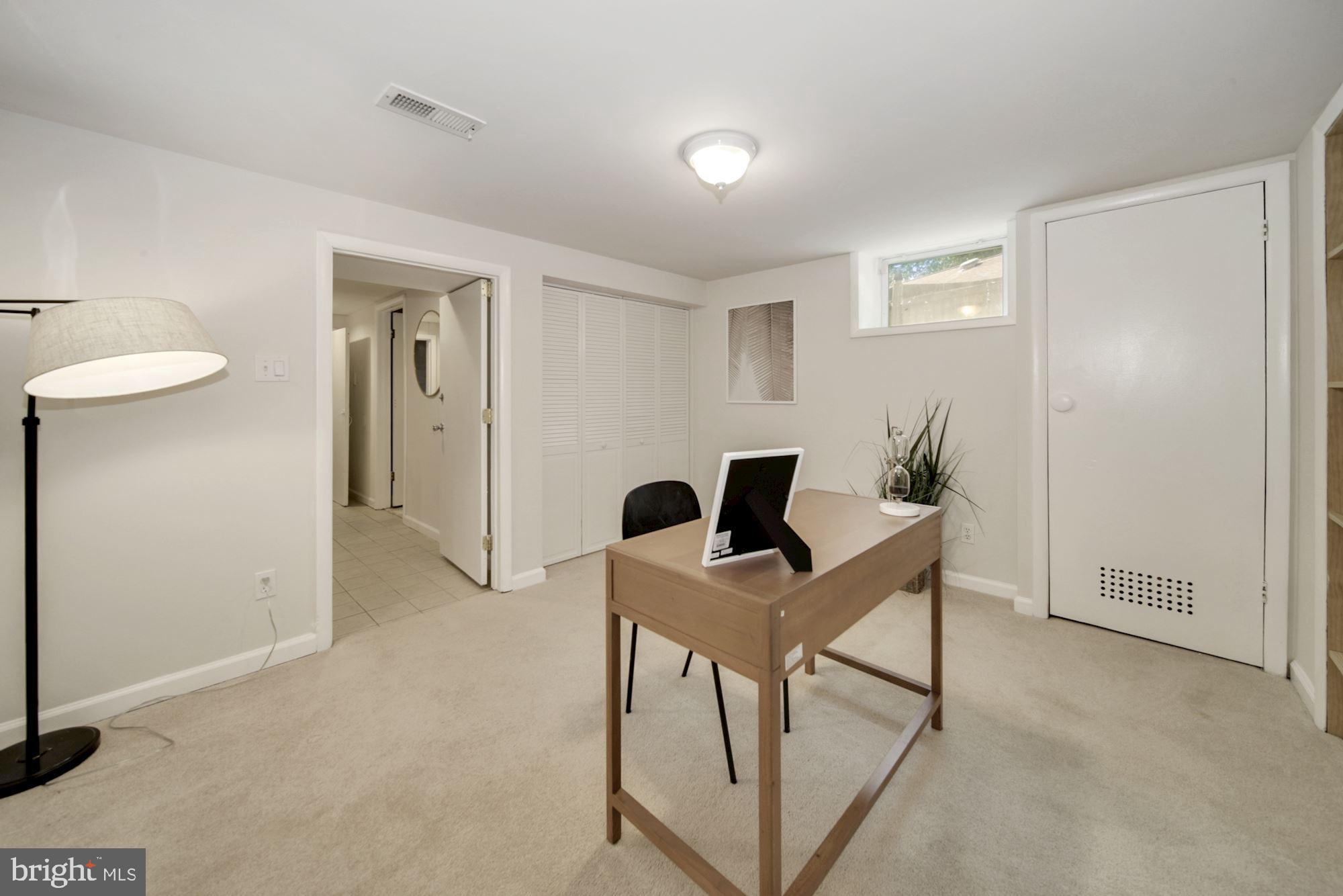 WHEATON FOREST - Residential