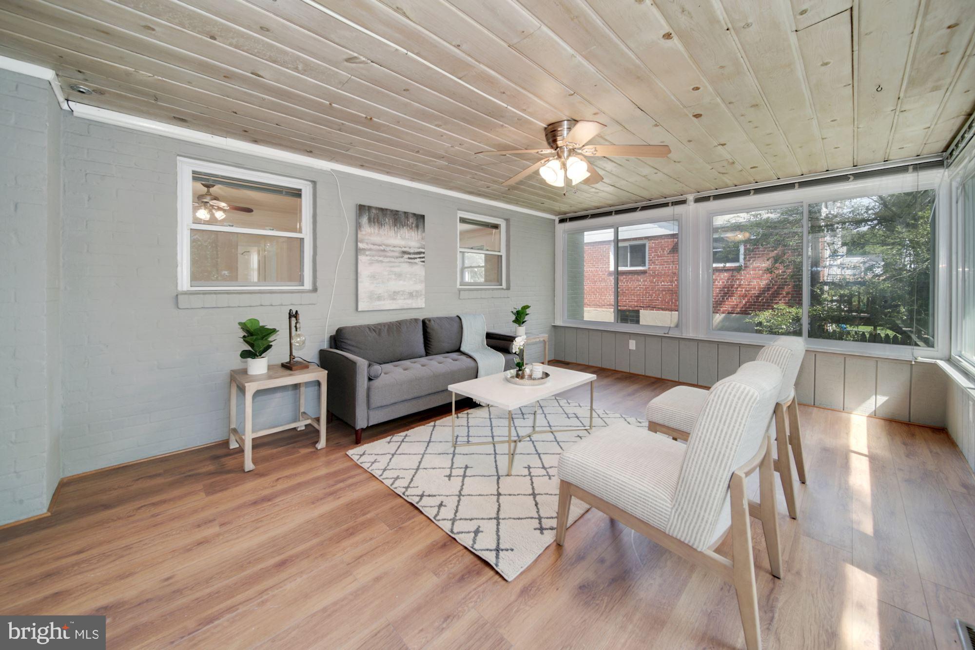 WHEATON FOREST - Residential