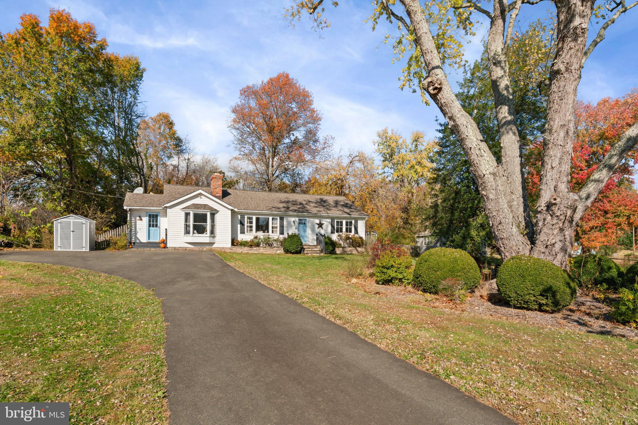 7164 BUNKER HILL ROAD