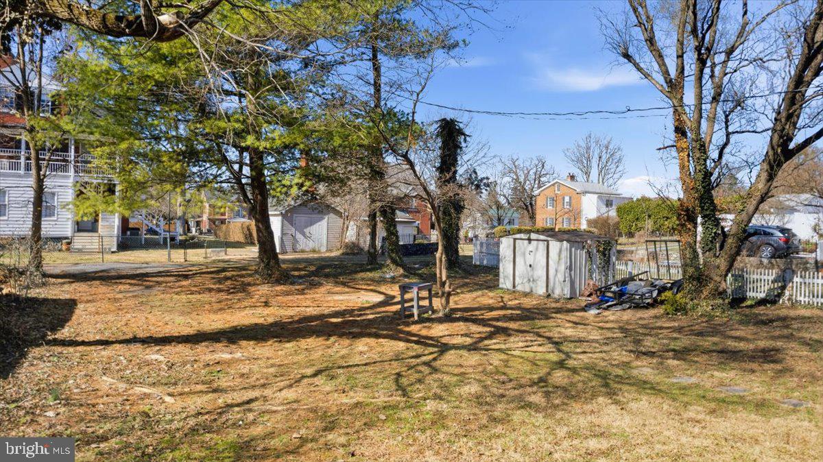 CHARLES TOWN CORPORATION - Residential