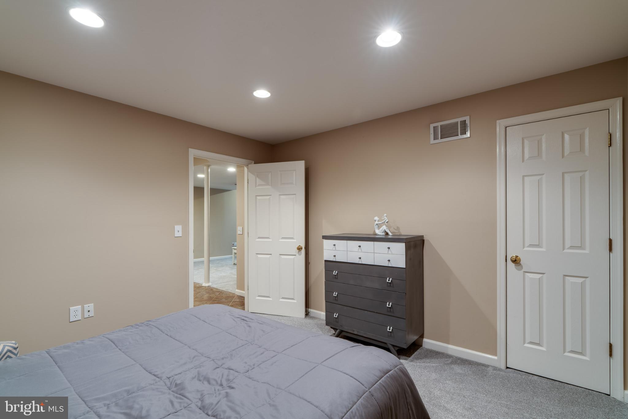 STONE CREEK - Residential