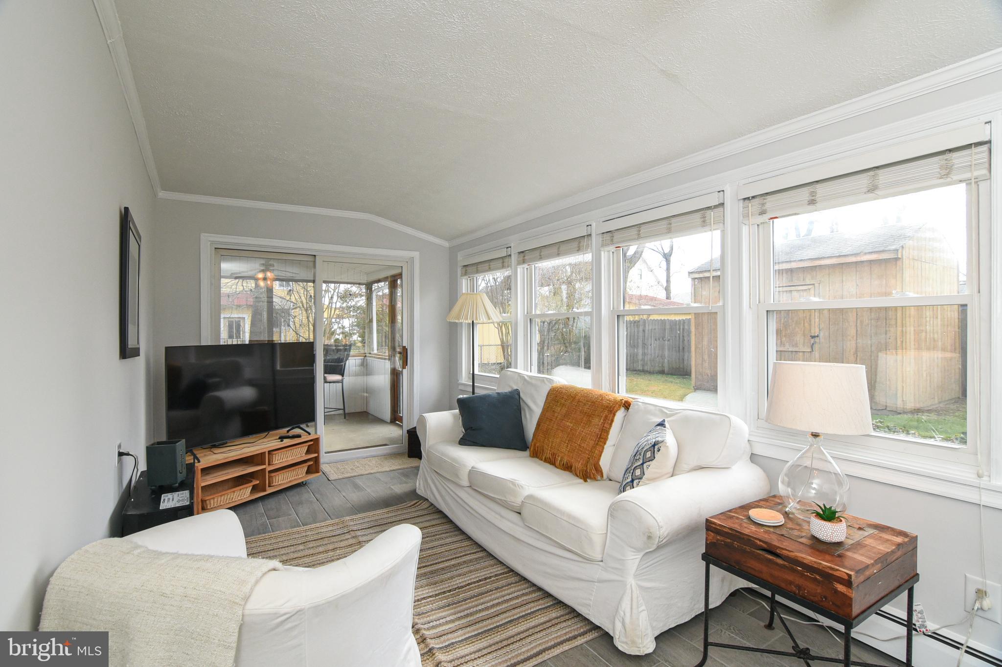 THE POINT - Residential