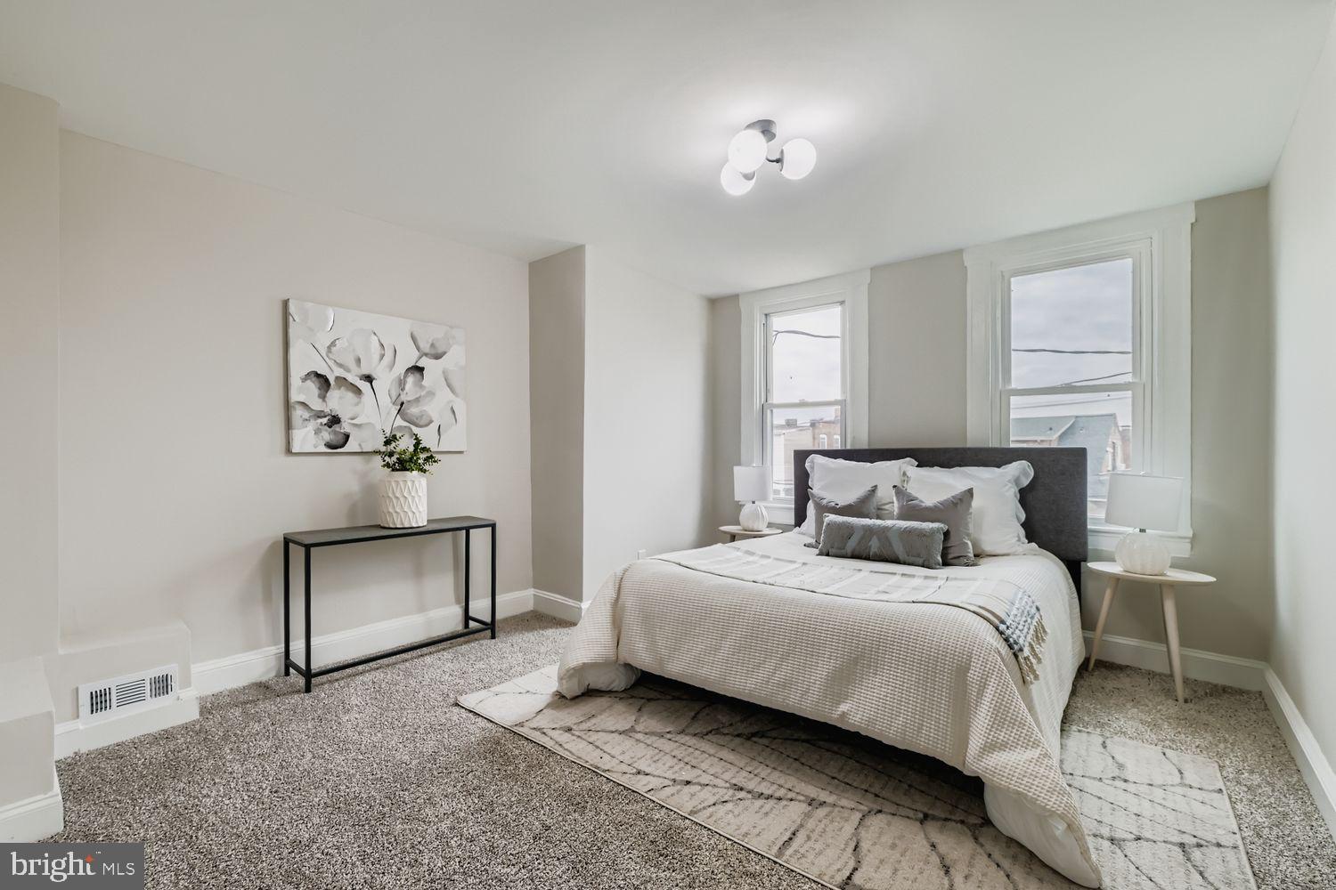 WOODMERE - Residential