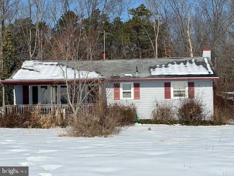 Homes For Sale - 950 Bridgeton Avenue<br/> Cumberland County, MILLVILLE, NJ 08332