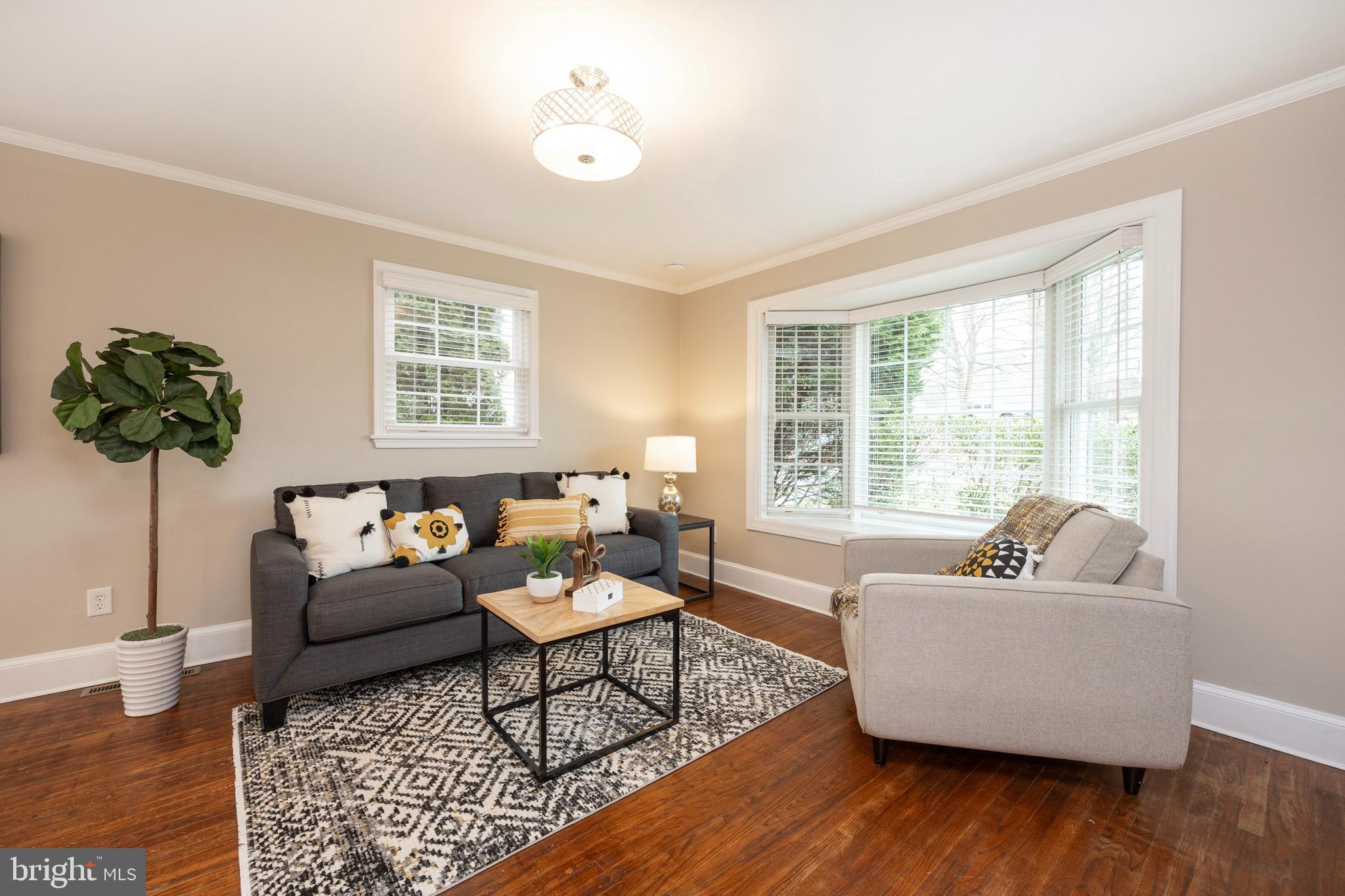 REEVES WAY - Residential