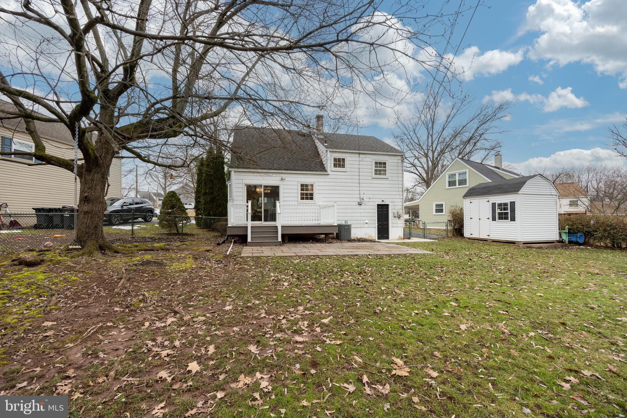 REEVES WAY - Residential