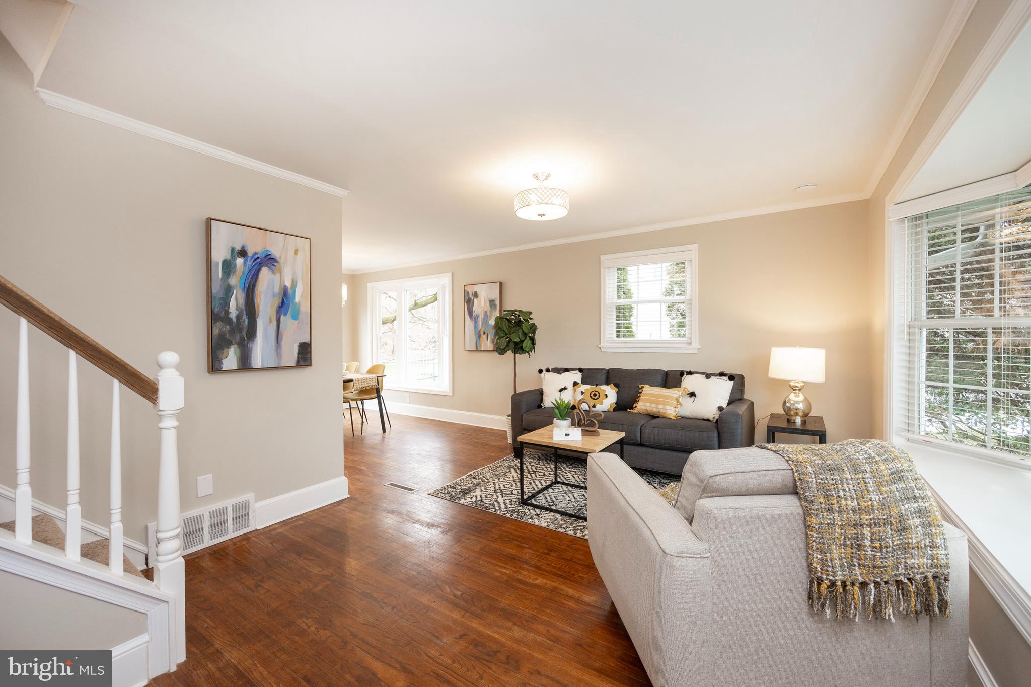 REEVES WAY - Residential