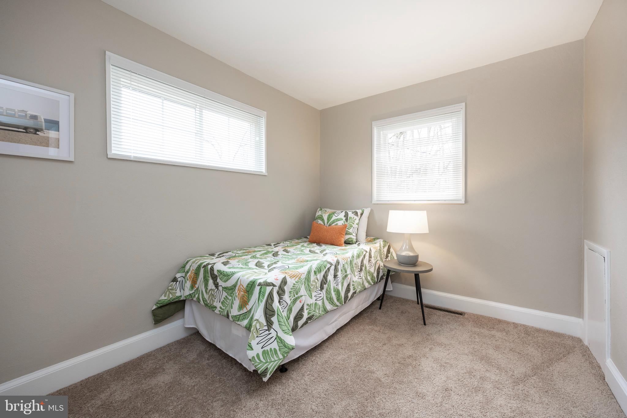 REEVES WAY - Residential