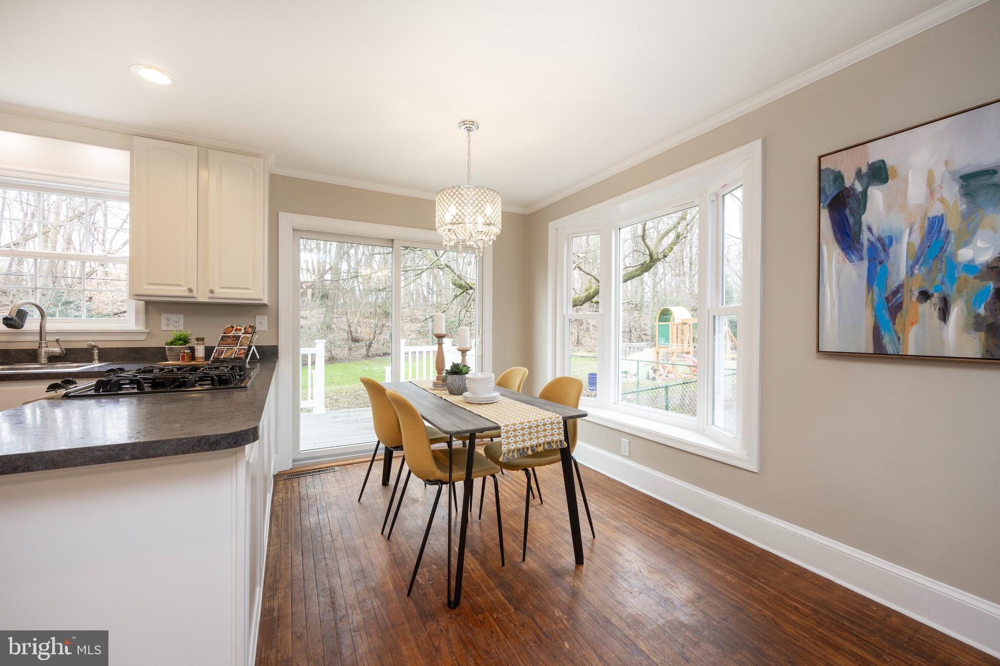 REEVES WAY - Residential