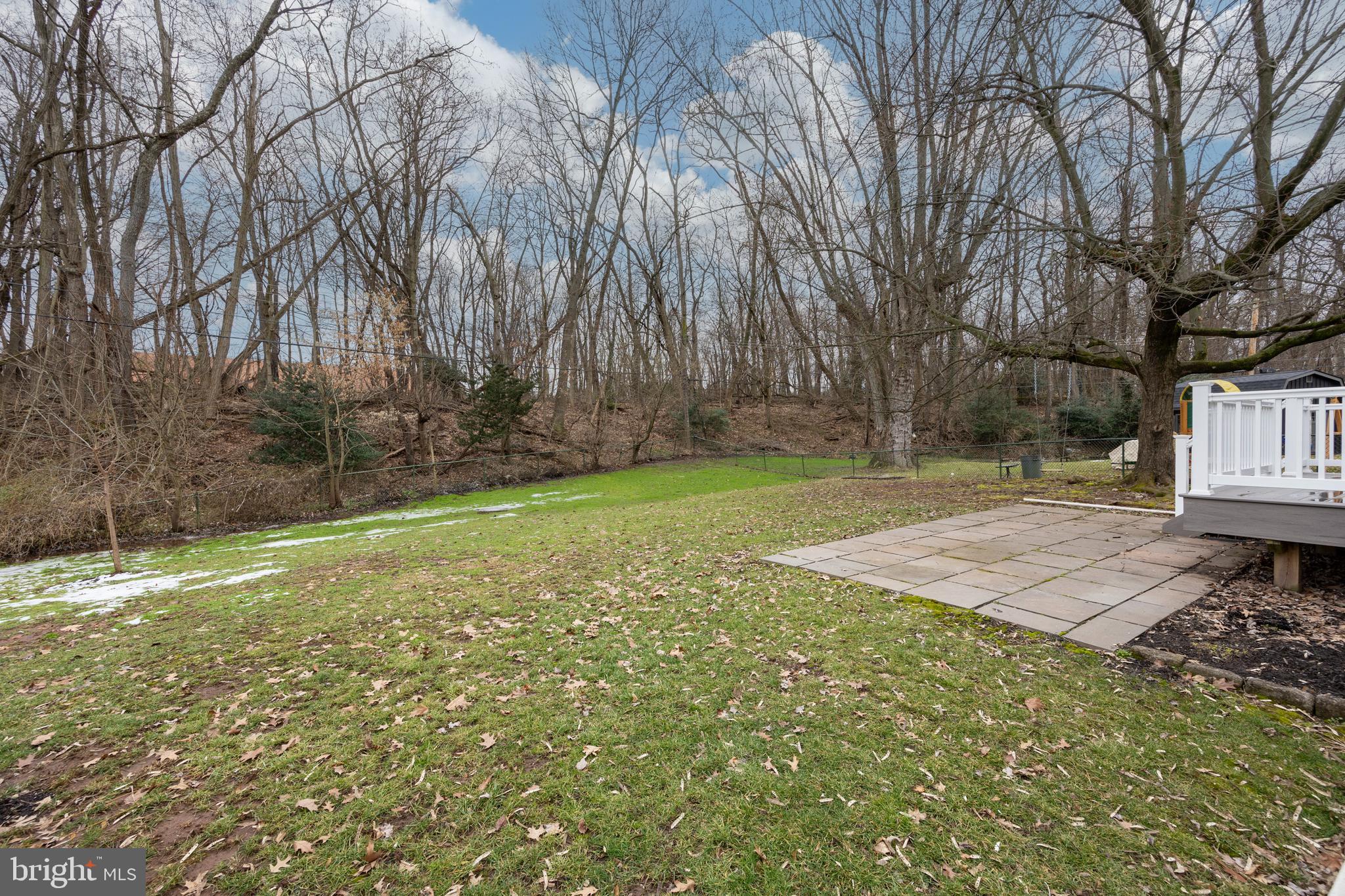 REEVES WAY - Residential