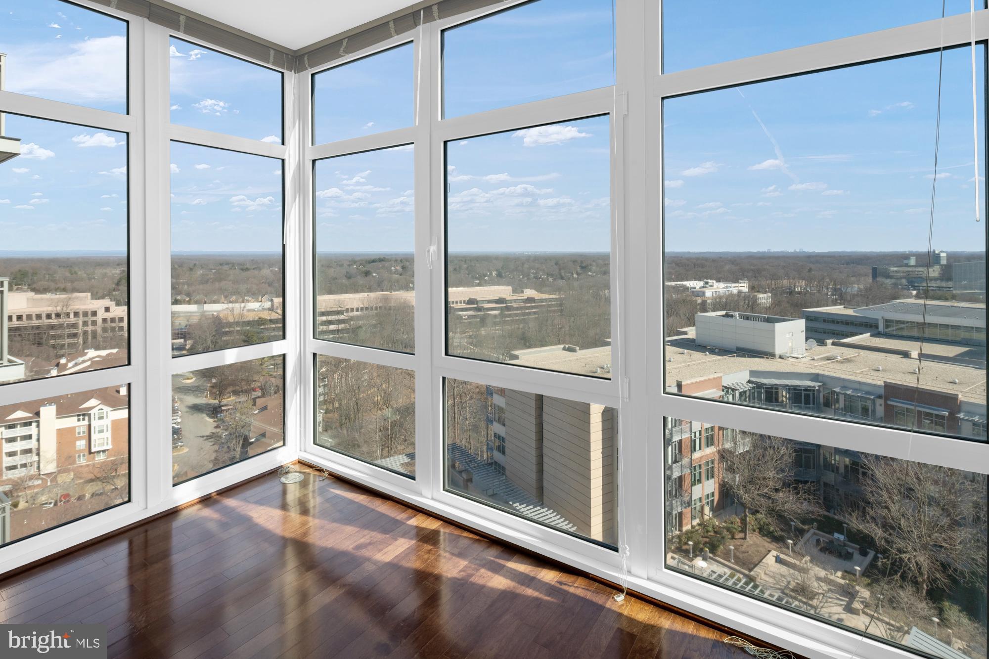 ONE PARK CREST CONDOMINIUM - Residential