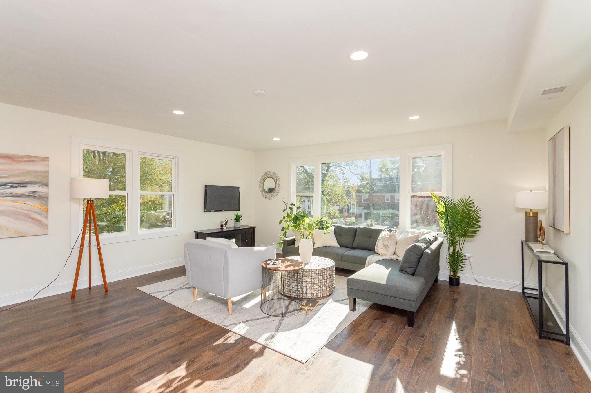 4802 EASTERN AVENUE NE