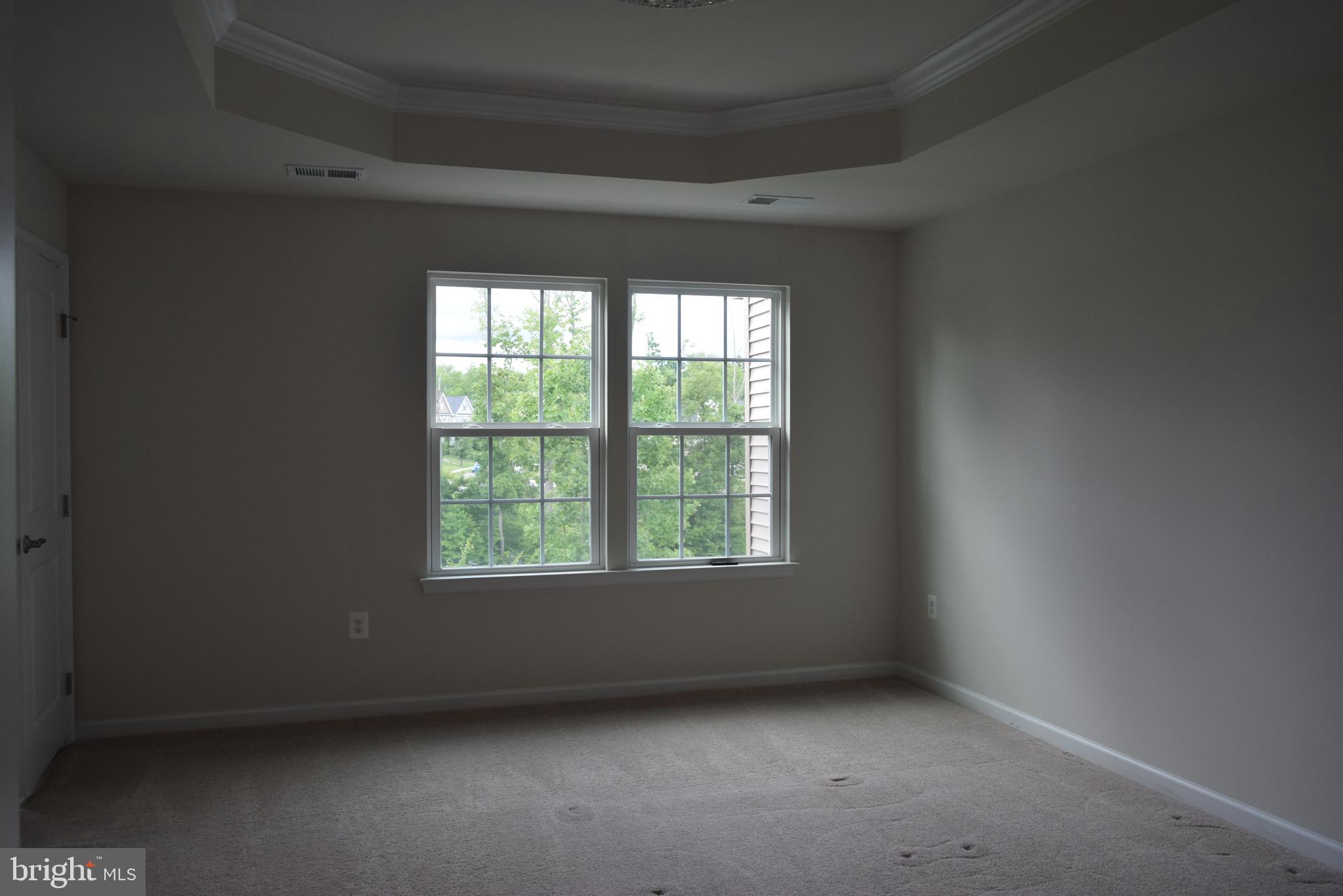 COURTHOUSE VILLAGE - Residential Lease