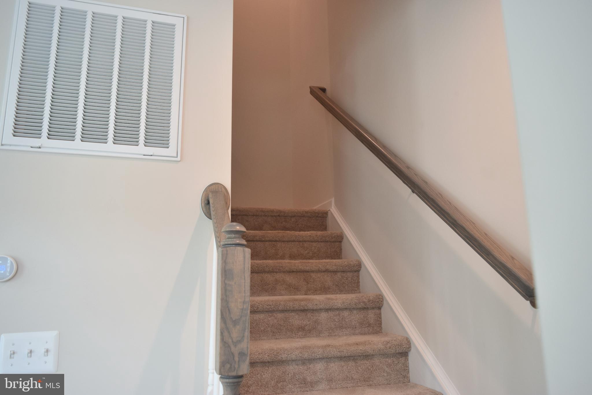 COURTHOUSE VILLAGE - Residential Lease