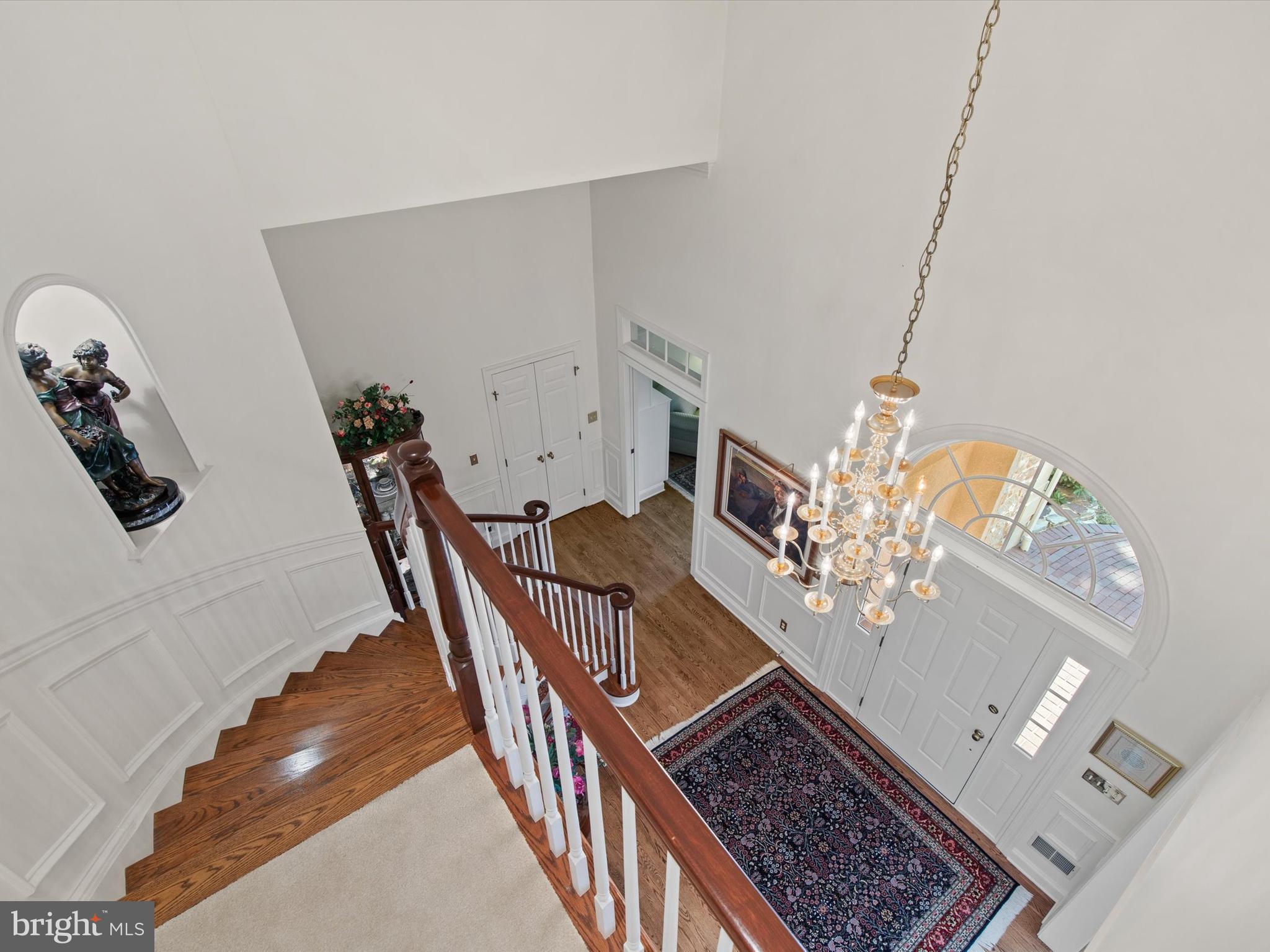 DEER CHASE - Residential