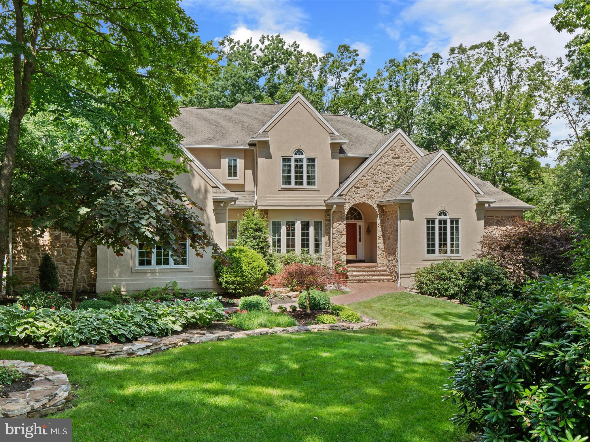 DEER CHASE - Residential