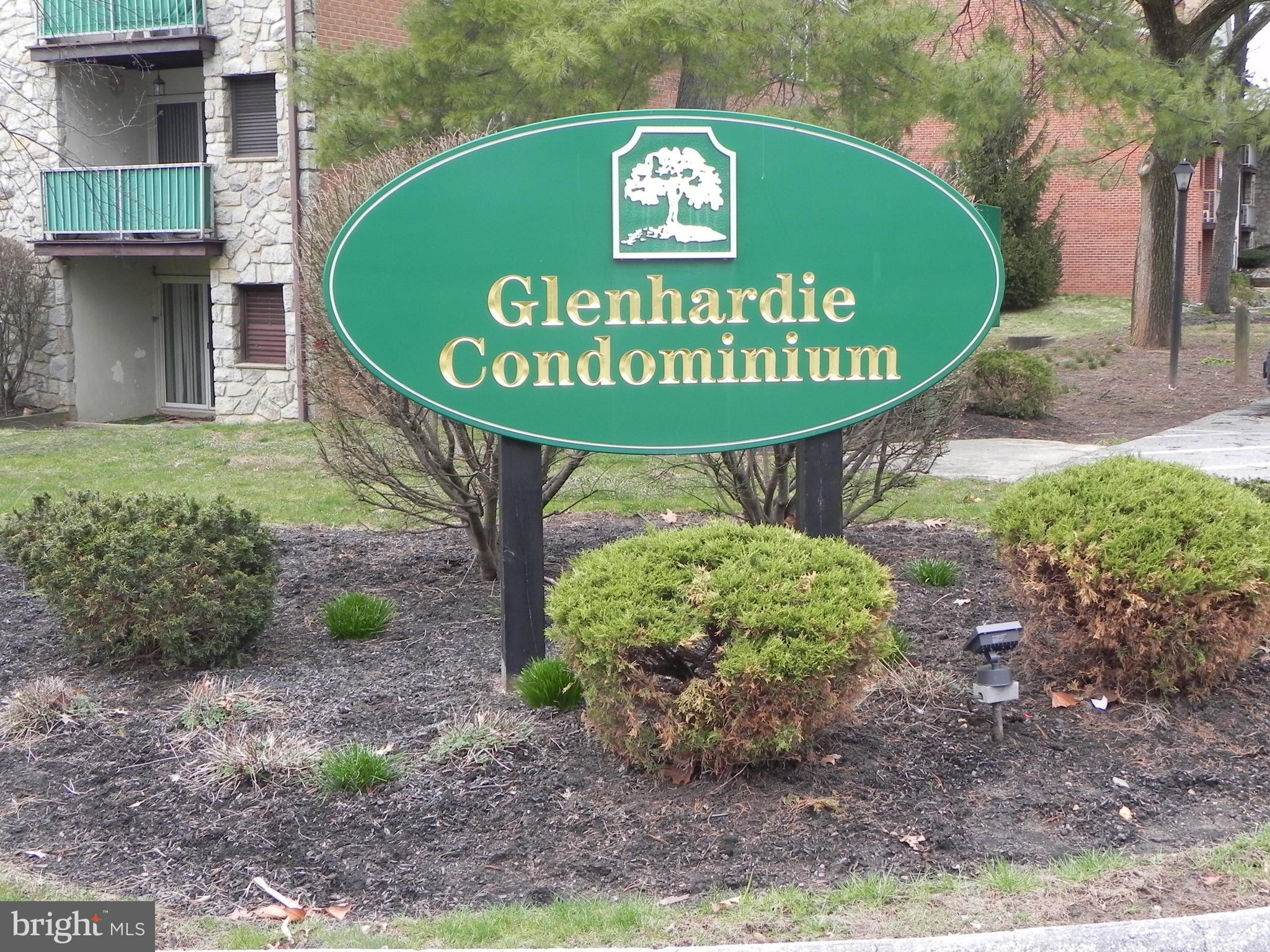 GLENHARDIE - Residential Lease